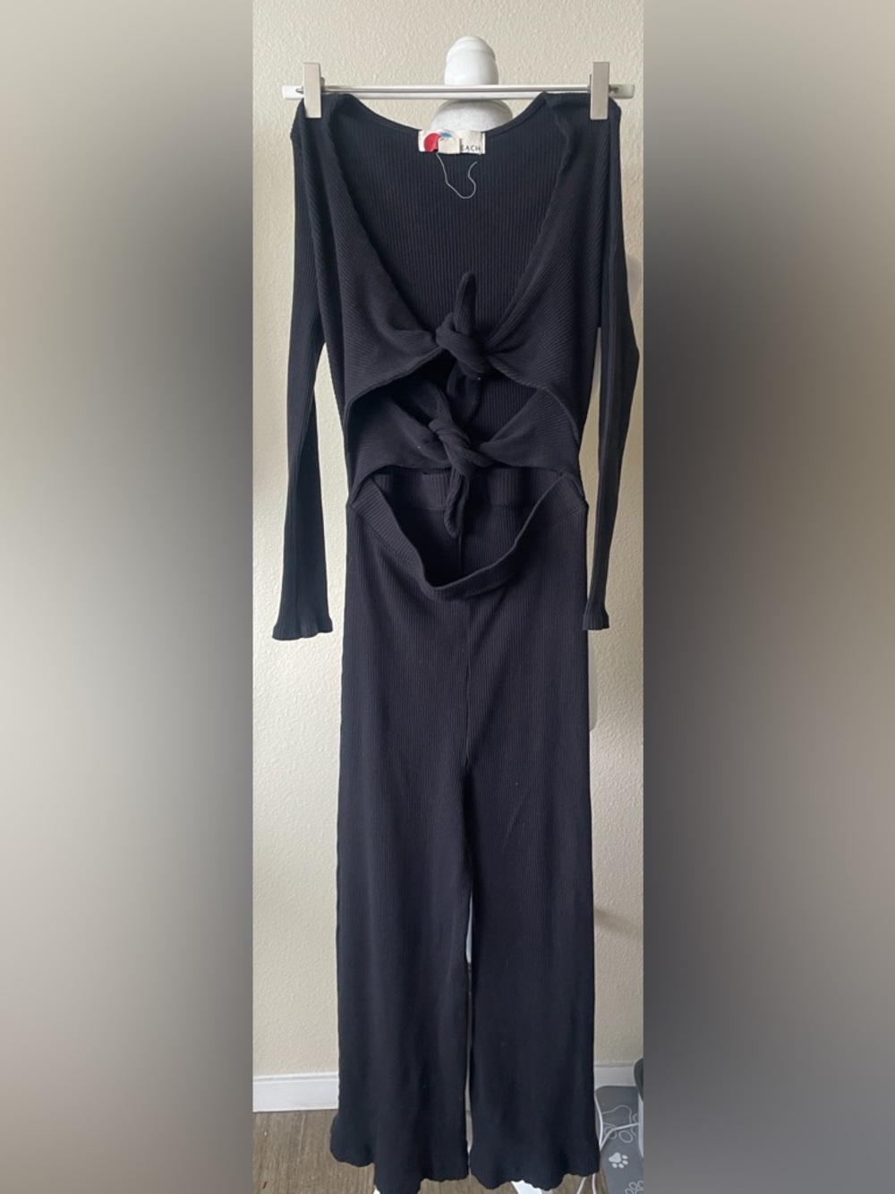 Free People FP Beach Black Ribbed Cutout Tie Front Cropped Jumpsuit Size S - Picture 2 of 8